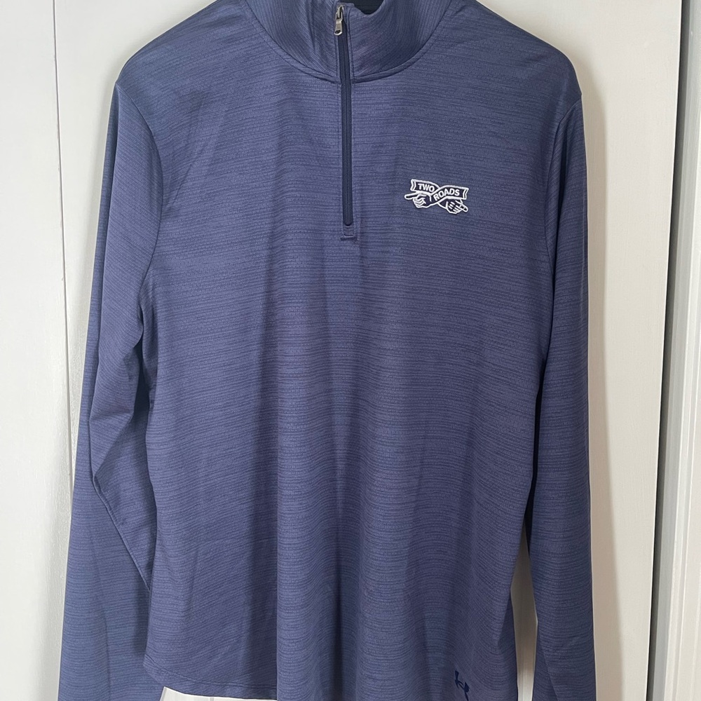 Women’s Under Armour long sleeve